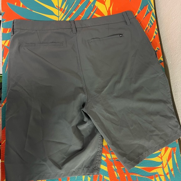 Hurley golf shorts size 36 - Picture 3 of 3